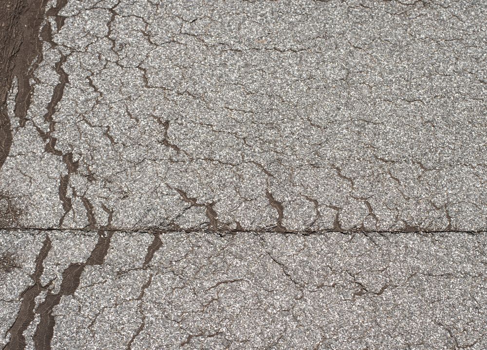 Losliggend dakleer op plat dak in Wapenveld